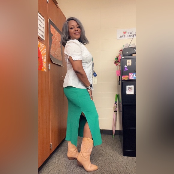 Meet your Posher, Tee - Picture 5 of 12